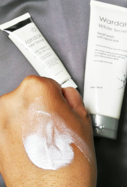 review wardah white secret apakah wardah white secret cocok untuk kulit wajah berminyak dan berjerawat review wardah white secret apakah wardah white secret cocok untuk kulit wajah berminyak dan berjerawat